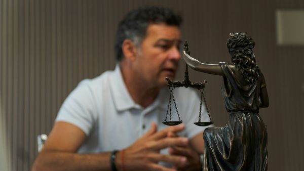 Top 5 raisons de choisir un avocat spécialisé pour vous